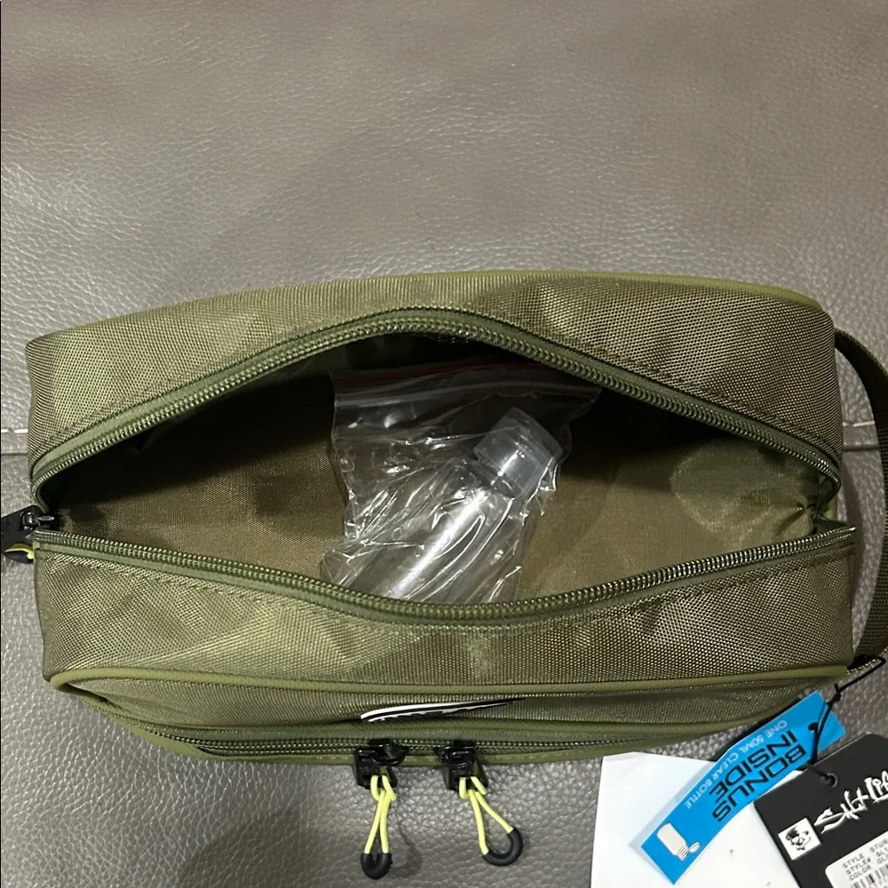 Salt Life Olive Green Men's Bag NWT RETAIL $45 10x5” - Picture 7 of 10